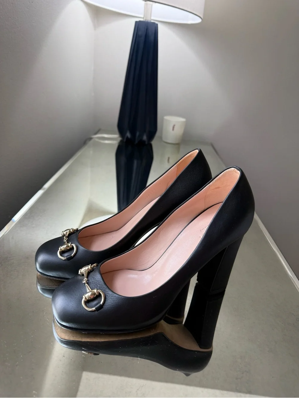 Gucci Black Leather Block Heel Pumps with Gold Horsebit , Size 7.5 ( 38) - Picture 3 of 9